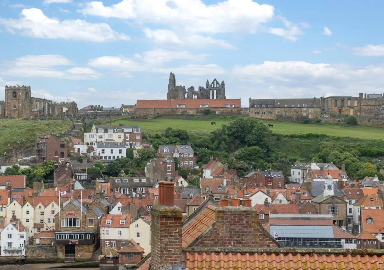 Starlight Cottage Whitby